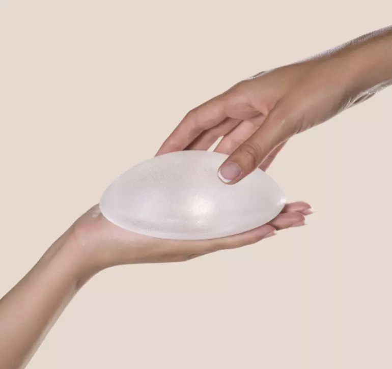 GC Aesthetics® medical illustration